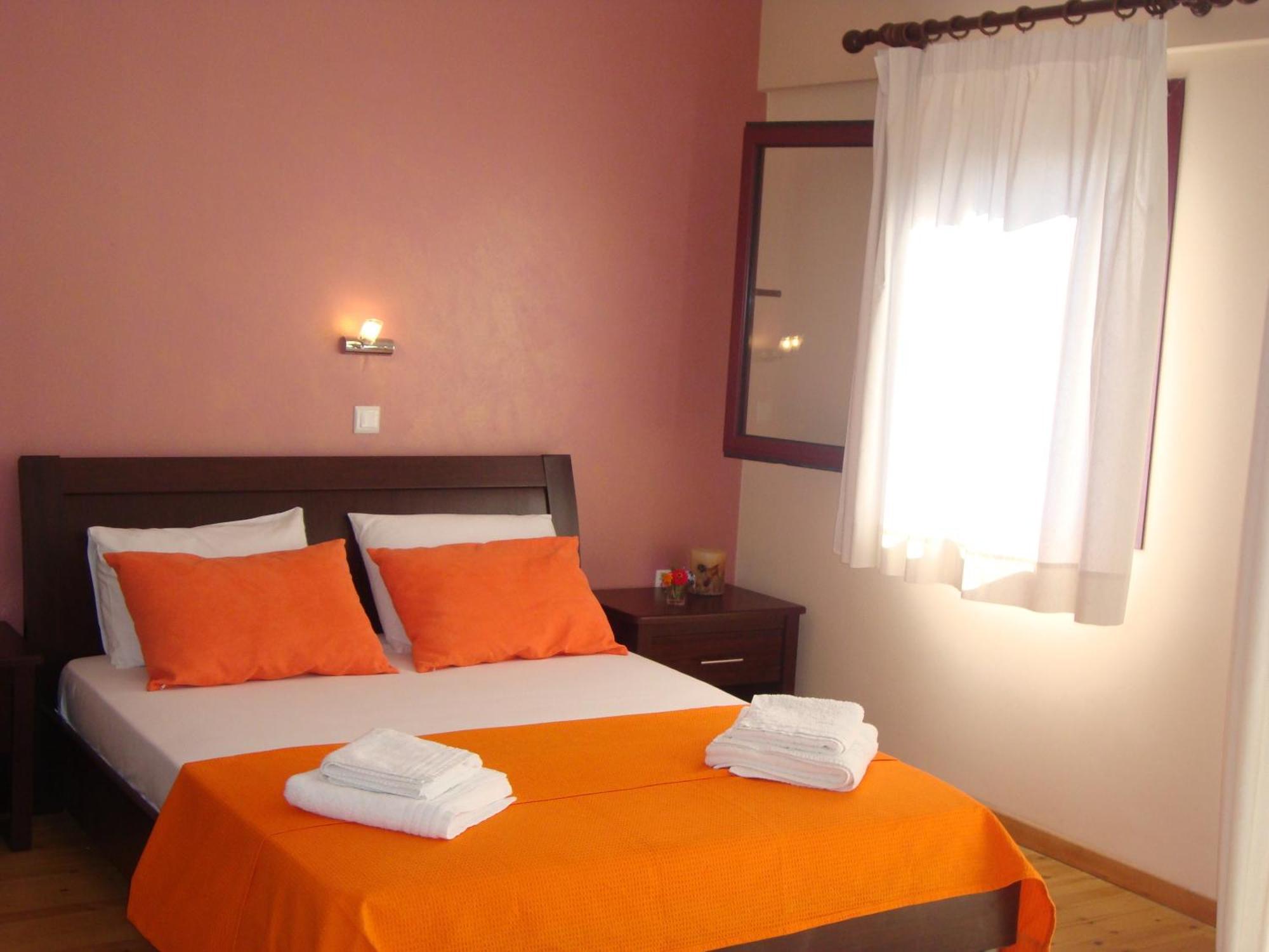 Mikros Gialos Apartments Habitación foto